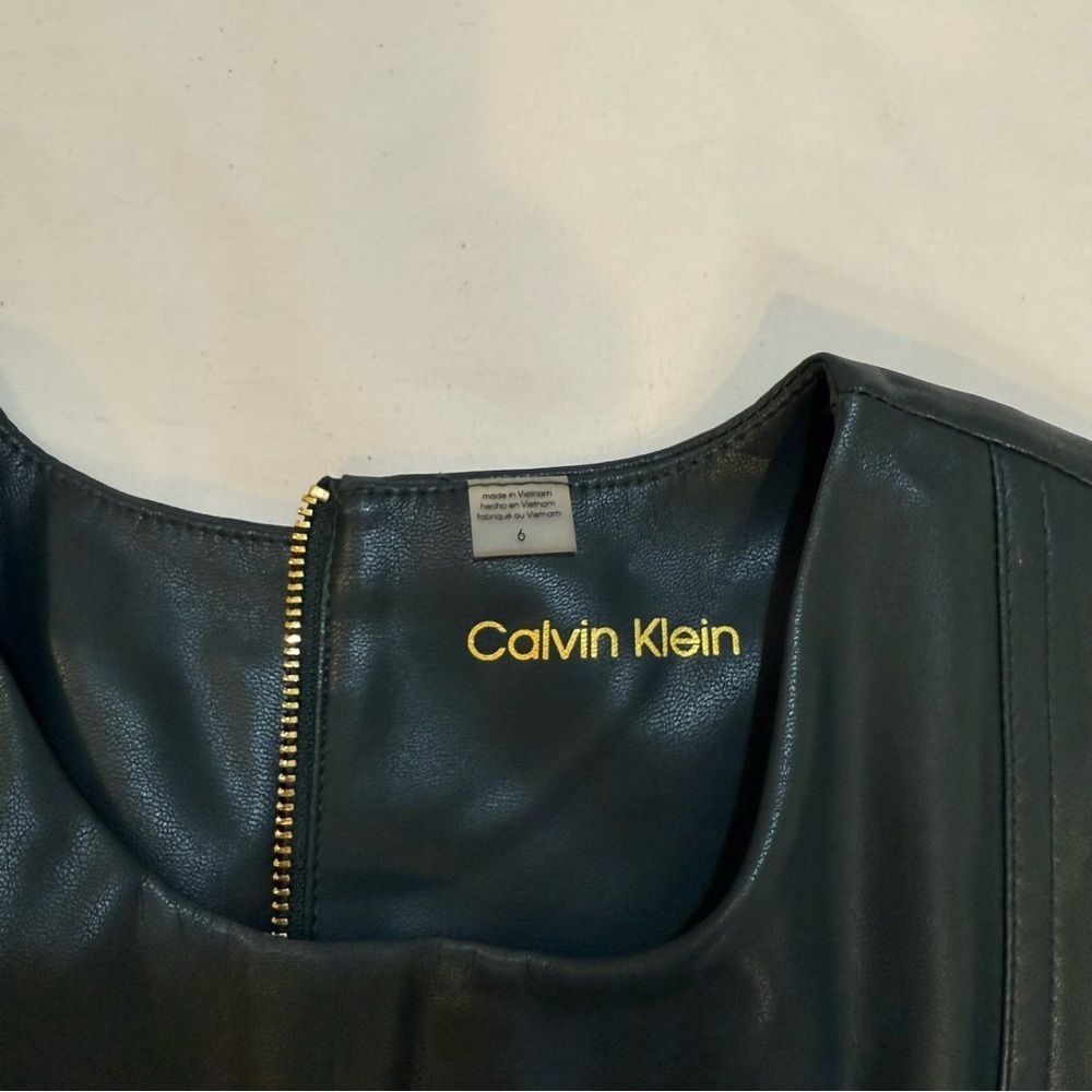 Calvin Klein green faux leather dress - Picture 9 of 11